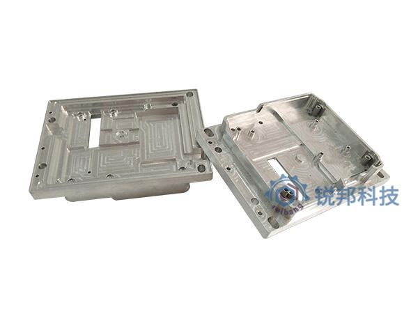 哪種產(chǎn)品適合CNC車床加工？